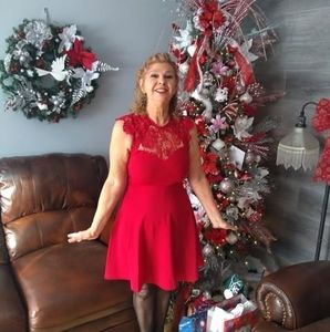 Meet your Posher, Pauline